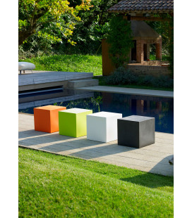 SGABELLO POUF CUBO IN PLASTICA 40x40/50x50 cm