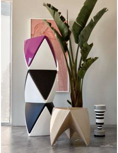 SGABELLO POUF MR LEAM IN PLASTICA 51x51x45 cm