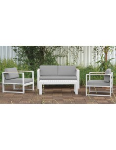 SET CON TAVOLINO, POLTRONA E DIVANO IN ALLUMINIO VERNICIATO,BRACCIOLI IN TEAK, CUSCINI IDRO