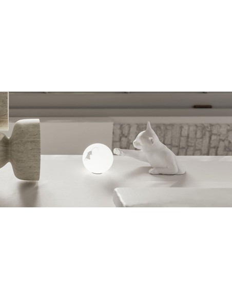 MAOO LAMPADA DA TAVOLO BIANCO OPACO