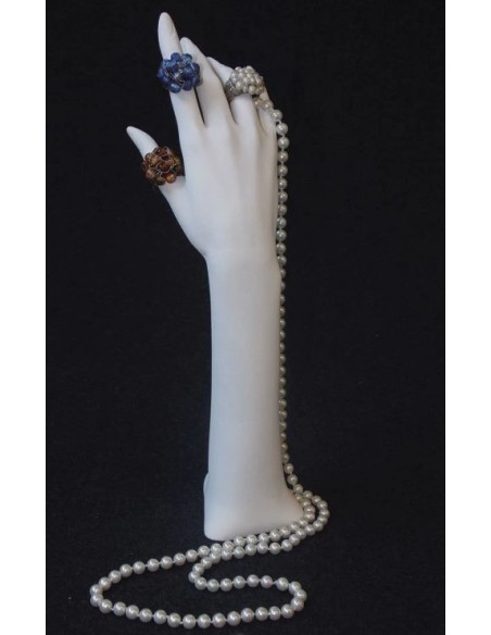 MANO DONNA IN PLASTICA VERNICIATA 40 cm