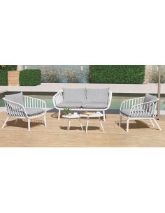 SET CON TAVOLINO, POLTRONA E DIVANO IN METALLO VERNICIATO,SCOCCA IN PLORIPOTENE, CUSCINI IDRO